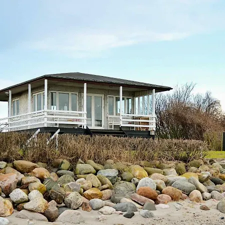 Seaside Holiday In Funen With Terrace *